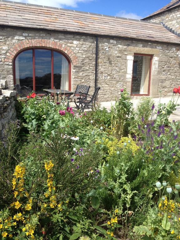 Curlew Barn Bed & Breakfast Leyburn Exterior photo