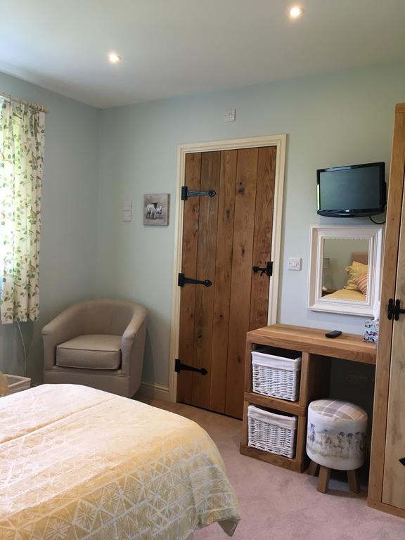 Curlew Barn Bed & Breakfast Leyburn Exterior photo