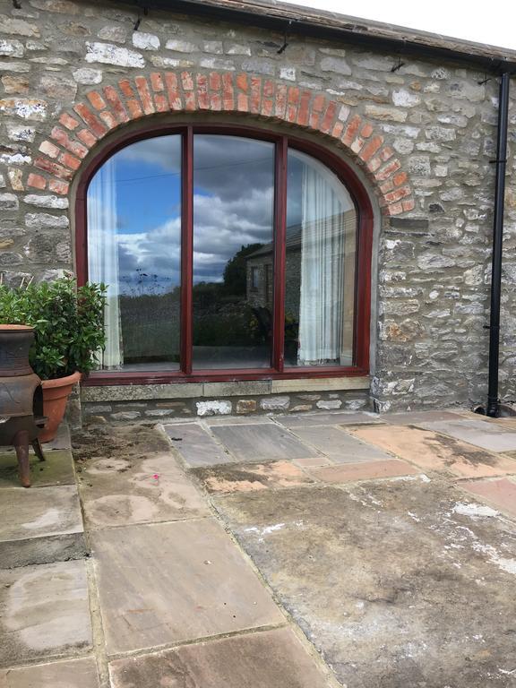 Curlew Barn Bed & Breakfast Leyburn Exterior photo